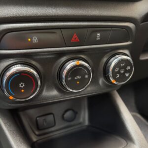 CHEVROLET TRACKER LS MT 1.2CC T 4X2 2022**: imagen 12
