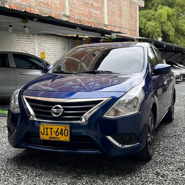 NISSAN VERSA SENSE MT 1.6 CC 2020**: imagen 1