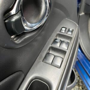 NISSAN VERSA SENSE MT 1.6 CC 2020**: imagen 11