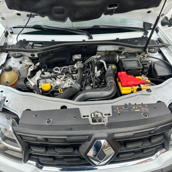 RENAULT DUSTER OROCH ZEN MT 1.3CC 4X4 2023: imagen 19