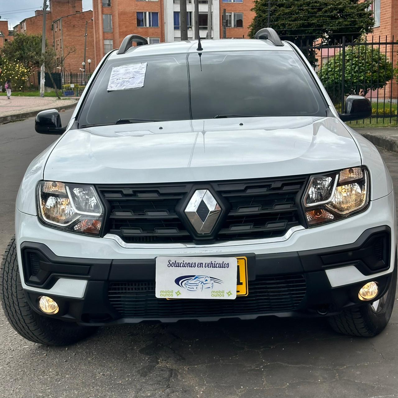 RENAULT DUSTER OROCH ZEN MT 1.3CC 4X4 2023: imagen 8