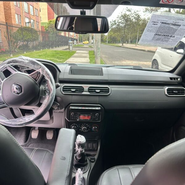 RENAULT DUSTER OROCH ZEN MT 1.3CC 4X4 2023: imagen 14