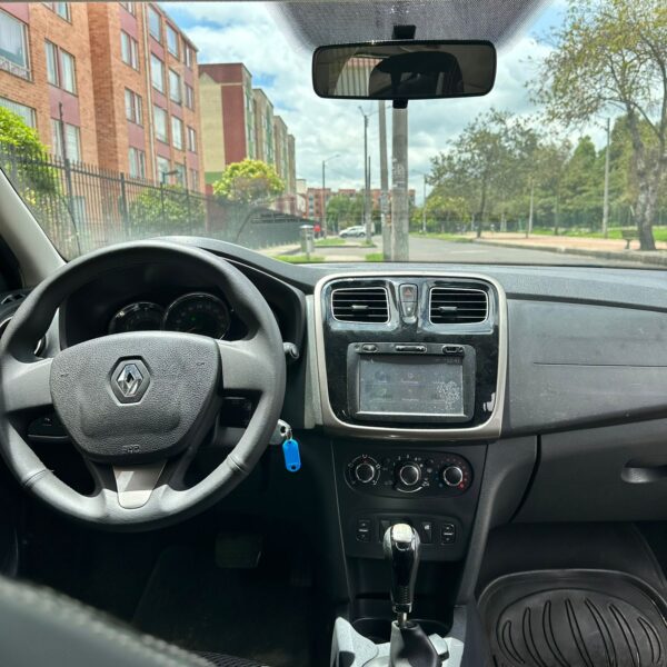 RENAULT SANDERO AUTHENTIQUE MT 1.6CC 2016: imagen 6