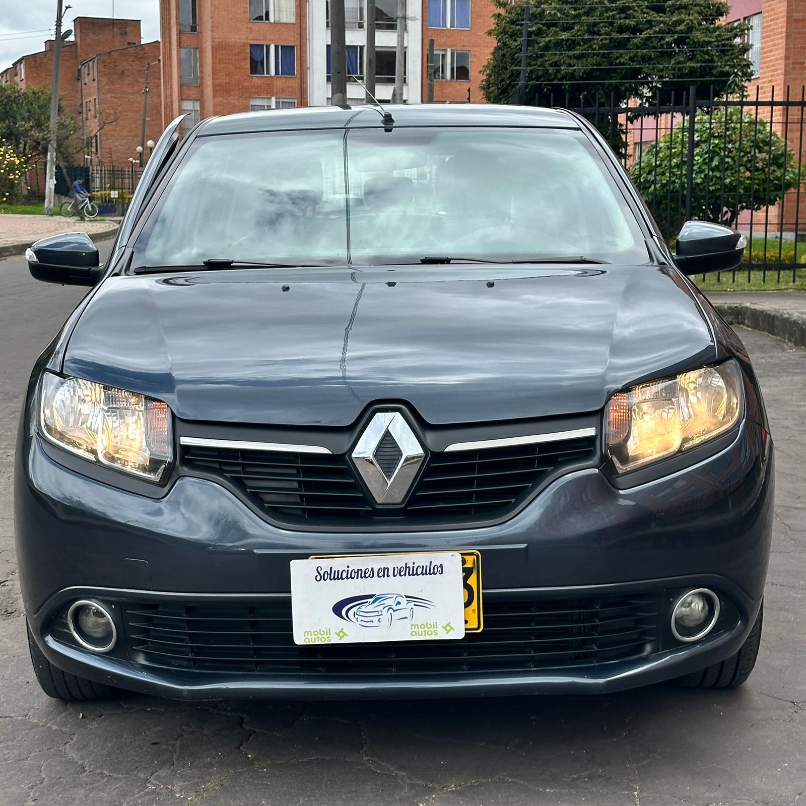 RENAULT SANDERO AUTHENTIQUE MT 1.6CC 2016: imagen 3