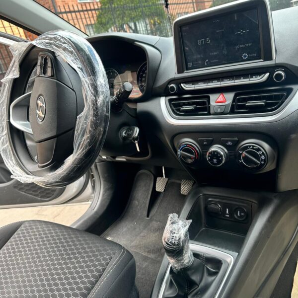 HYUNDAI GETZ  ADVANCE MT 1.6 CC: imagen 12