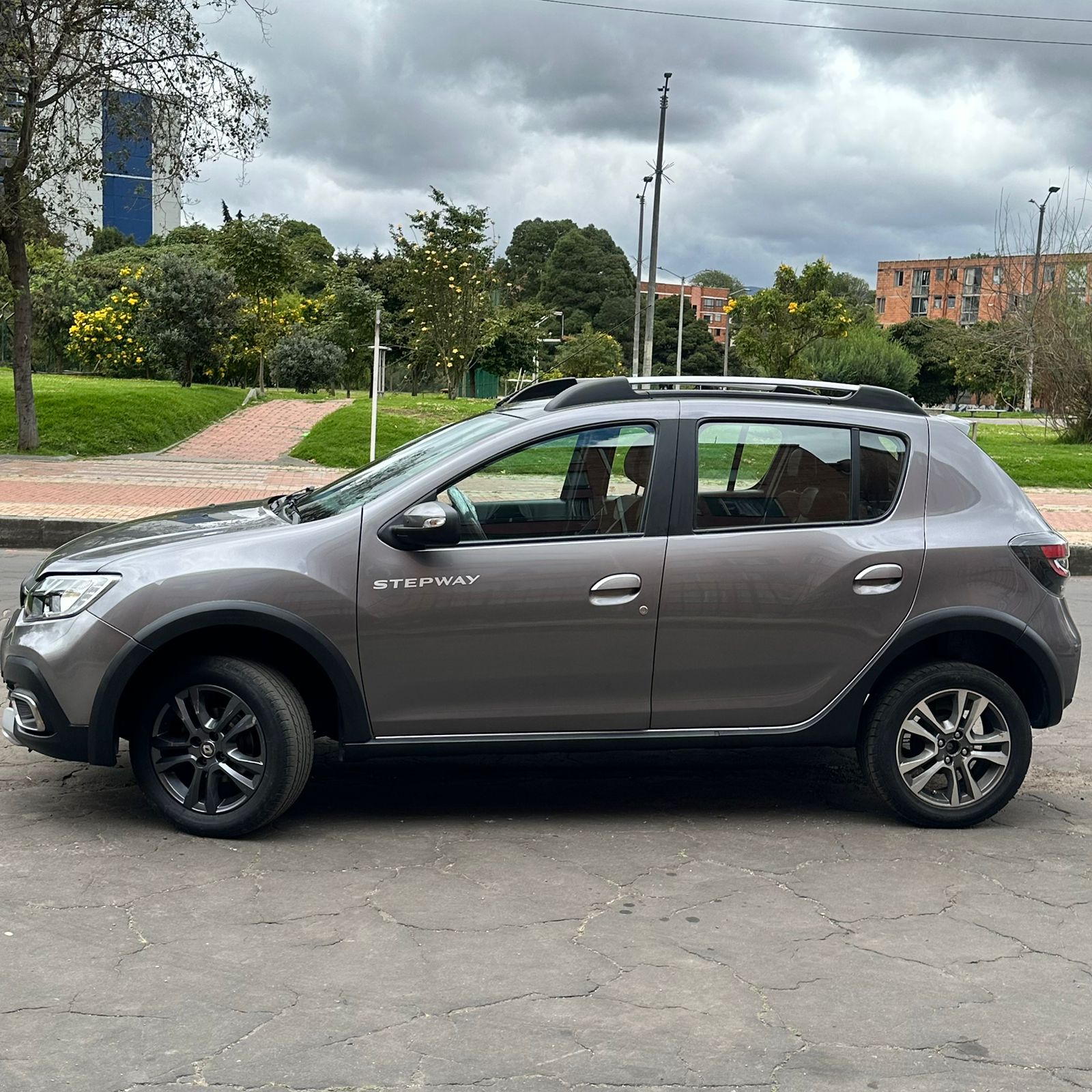 RENAULT STEPWAY ZEN MT 1.6 CC 16V: imagen 10