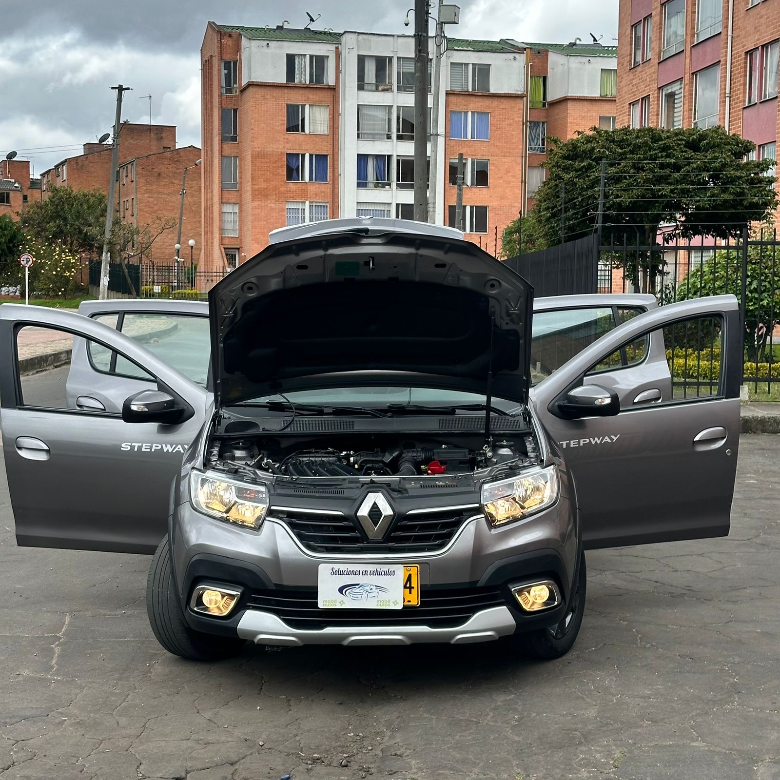 RENAULT STEPWAY ZEN MT 1.6 CC 16V: imagen 3