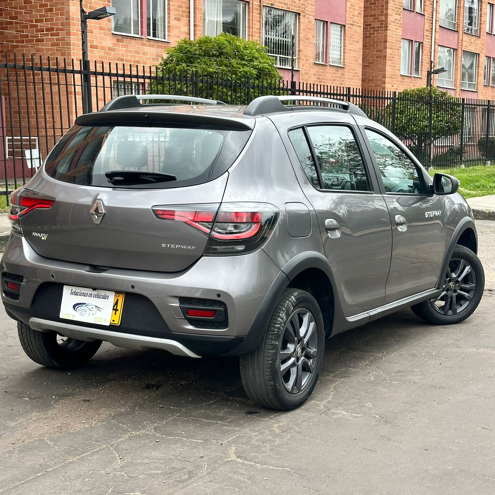 RENAULT STEPWAY ZEN MT 1.6 CC 16V: imagen 7