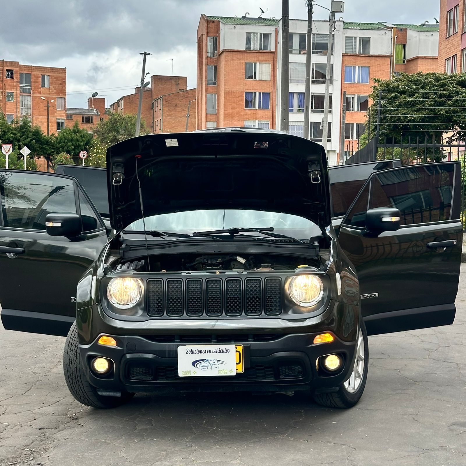 JEEP RENEGADE SPORT MT 1.8CC 4X2: imagen 14