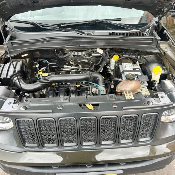 JEEP RENEGADE SPORT MT 1.8CC 4X2: imagen 12
