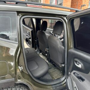 JEEP RENEGADE SPORT MT 1.8CC 4X2: imagen 9