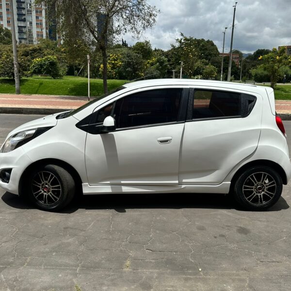 CHEVROLET SPARK GT LT MT 1.2CC 2018: imagen 6