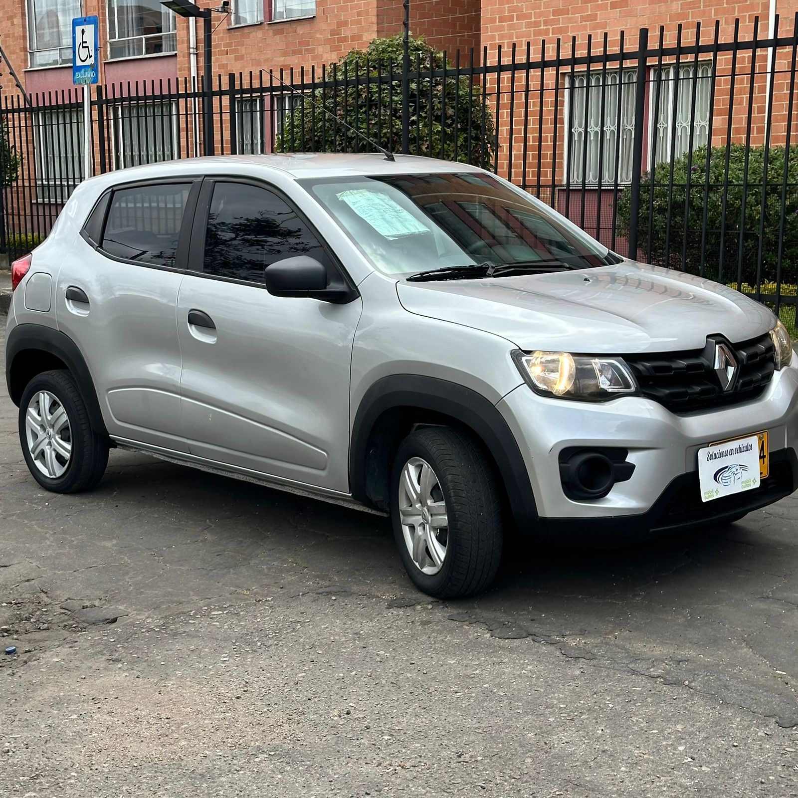 RENAULT KWID ZEN MT 1.0CC 2021: imagen 2