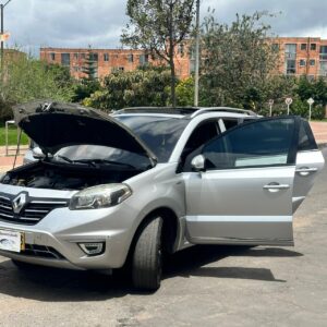 RENAULT KOLEOS DYNAMIQUE BOSE 2.5CC 2016: imagen 20