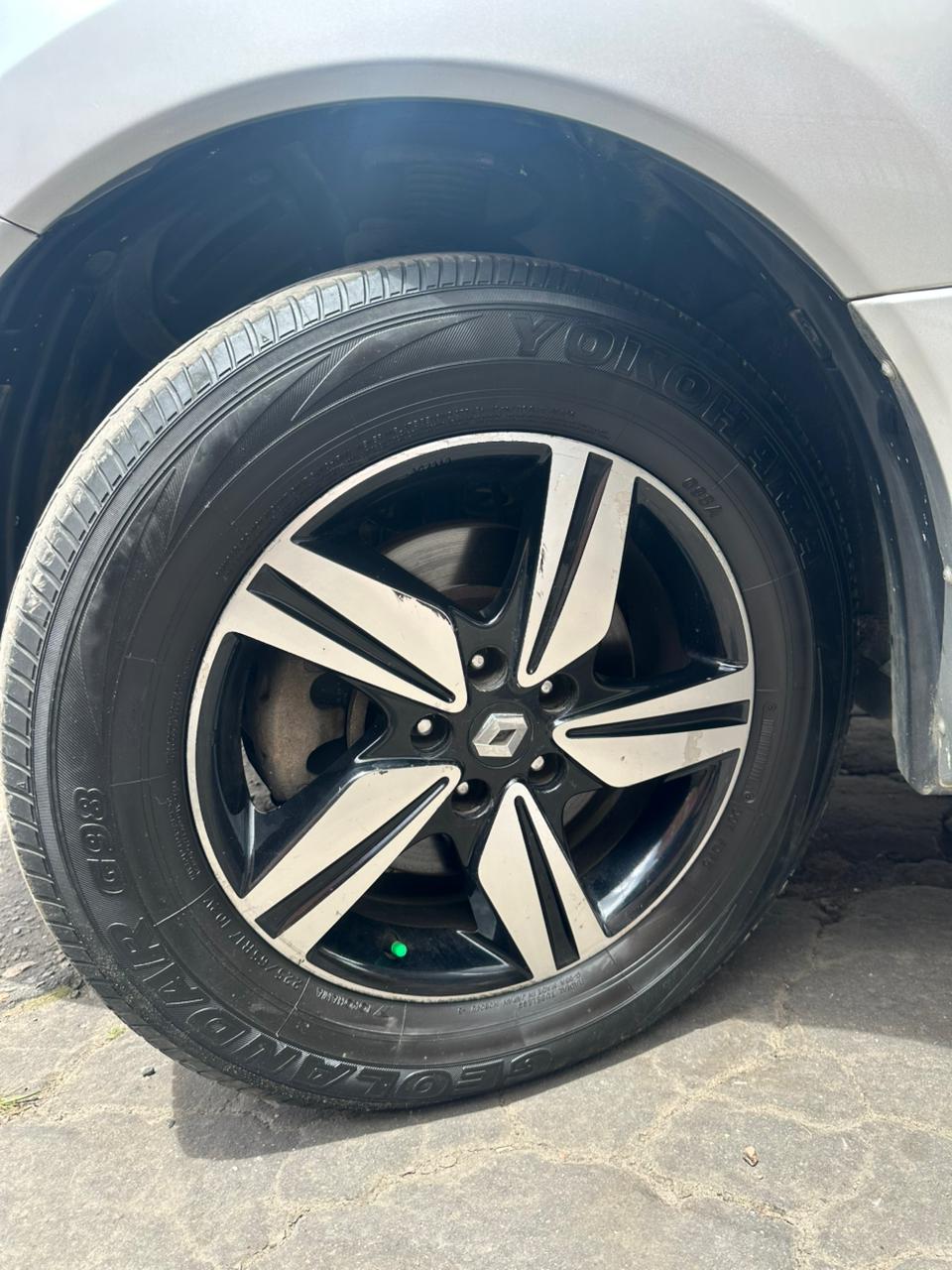 RENAULT KOLEOS DYNAMIQUE BOSE 2.5CC 2016: imagen 17