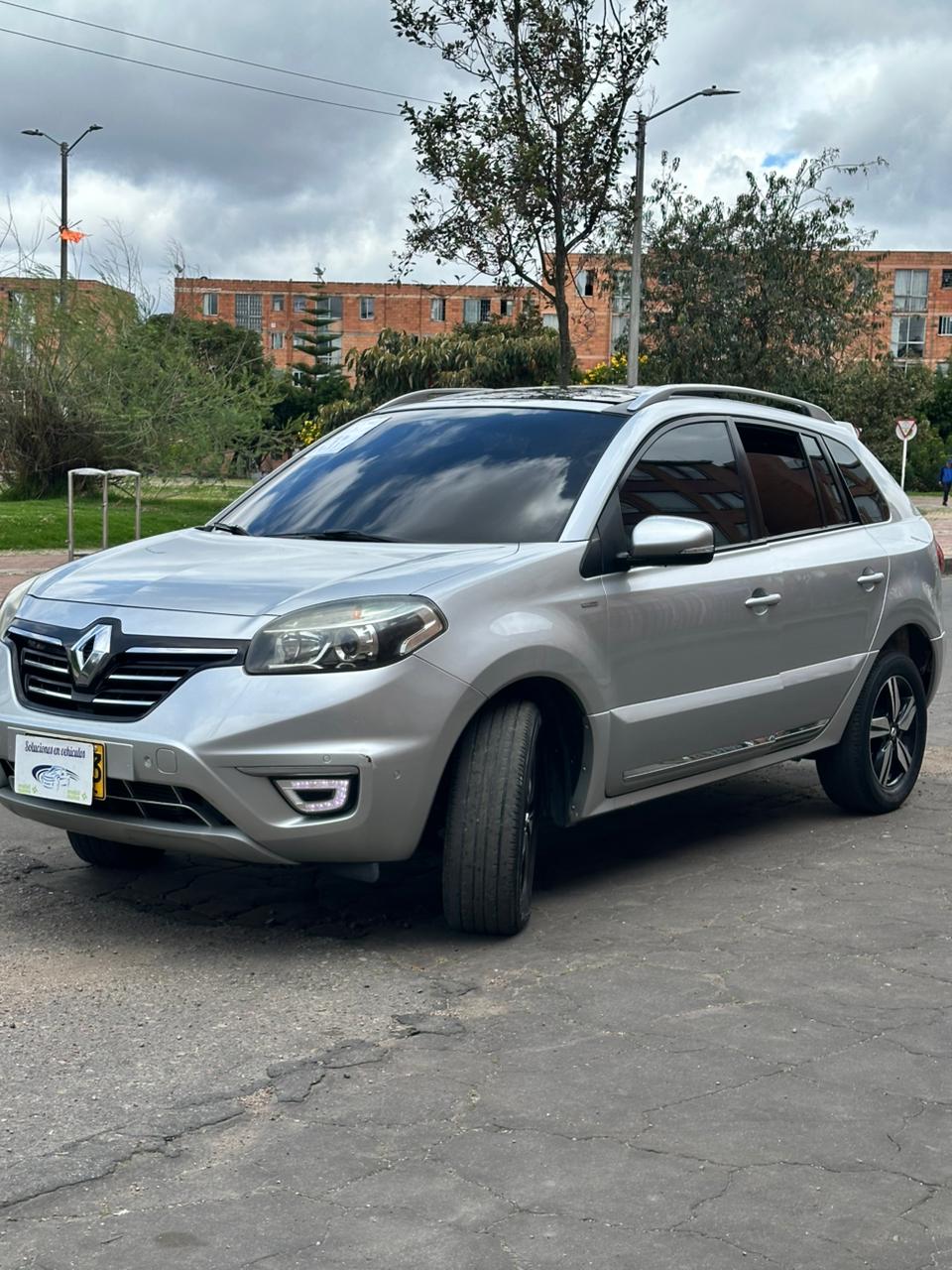 RENAULT KOLEOS DYNAMIQUE BOSE 2.5CC 2016: imagen 1