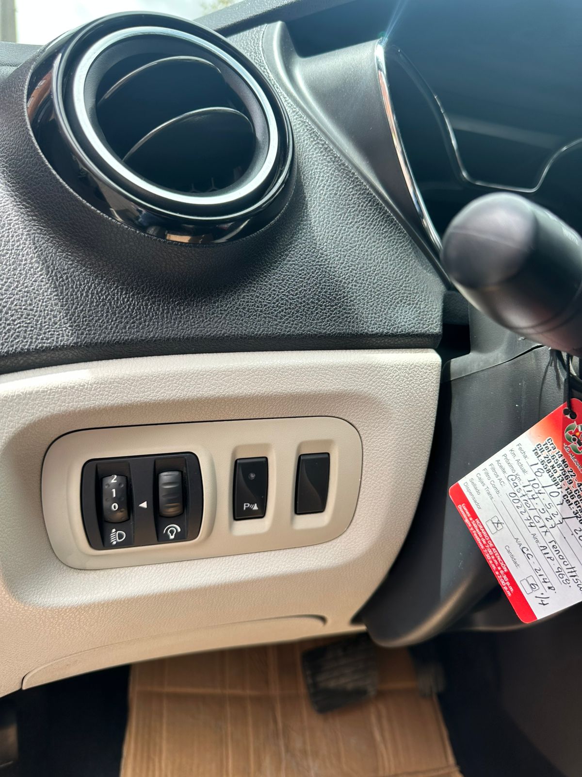 RENAULT CAPTUR INTENS 2.0CC 2017: imagen 16