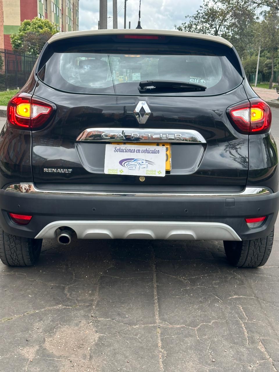RENAULT CAPTUR INTENS 2.0CC 2017: imagen 7