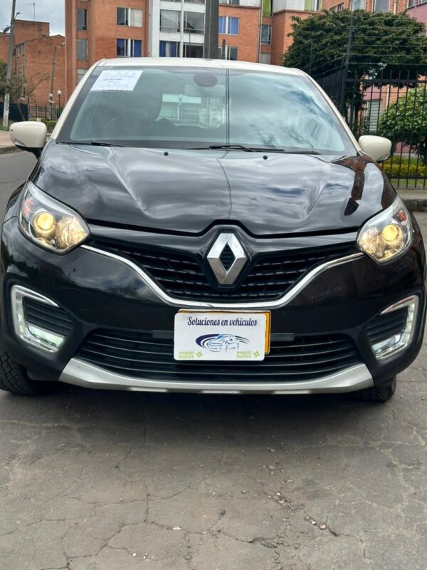 RENAULT CAPTUR INTENS 2.0CC 2017: imagen 5
