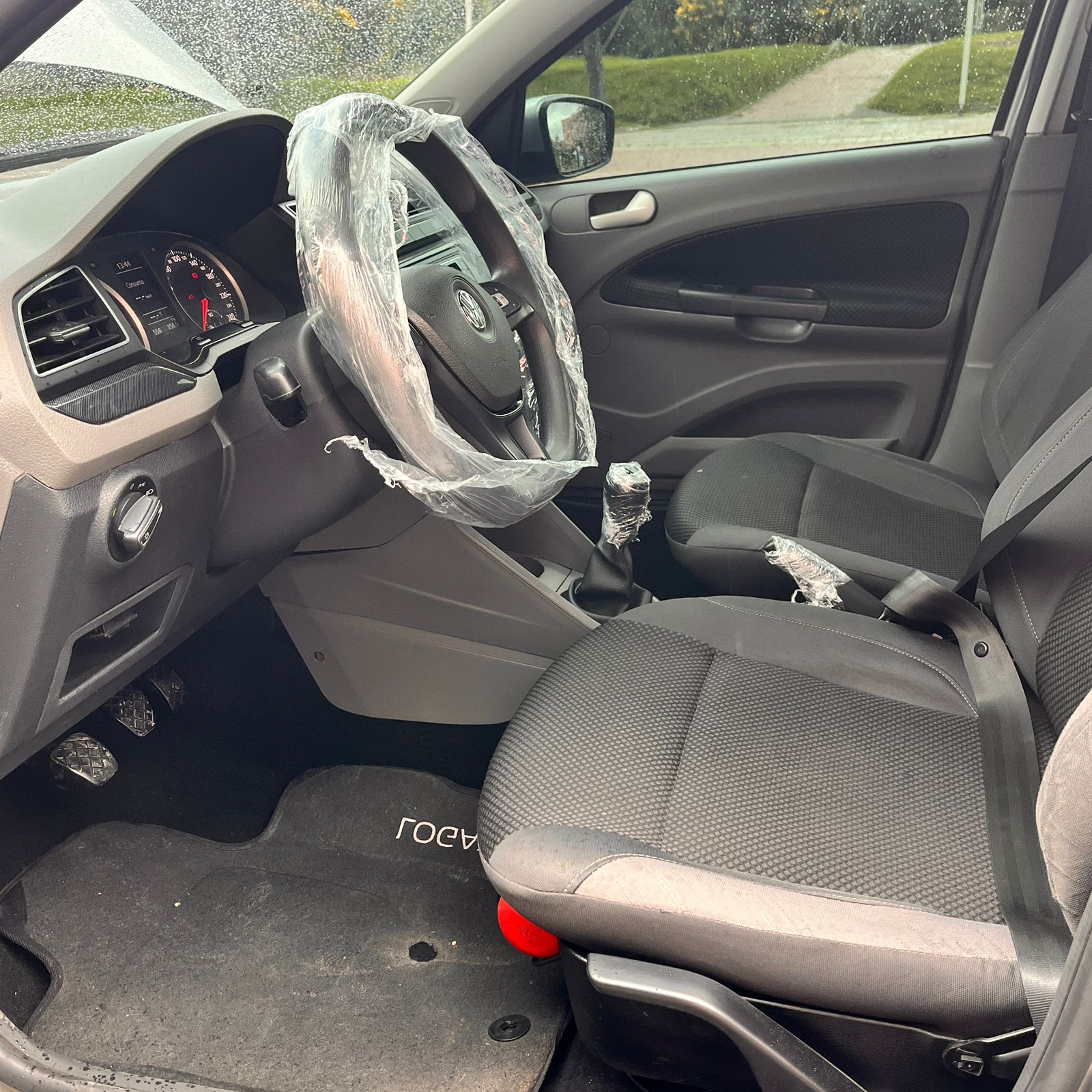VOLKSWAGEN VOYAGE COMFORTLINE MT 1.6CC 2019: imagen 6