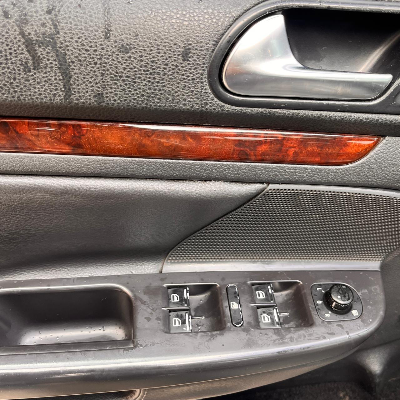 VOLKSWAGEN BORA EXCLUSIVE  2.5CC 2009: imagen 7