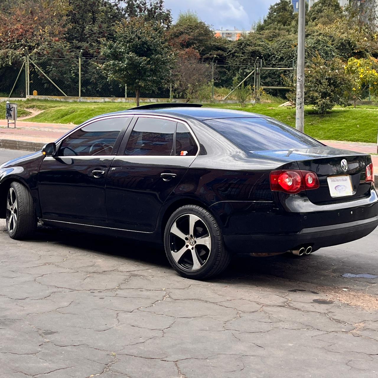 VOLKSWAGEN BORA EXCLUSIVE  2.5CC 2009: imagen 5