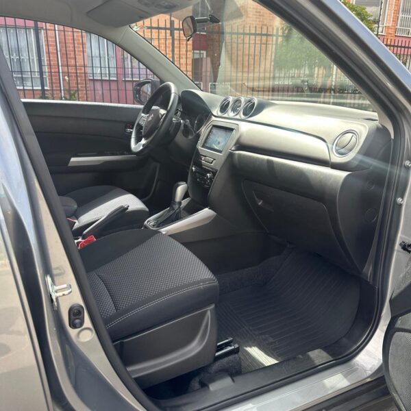SUZUKI VITARA GL AT 1.6CC 4X2: imagen 17