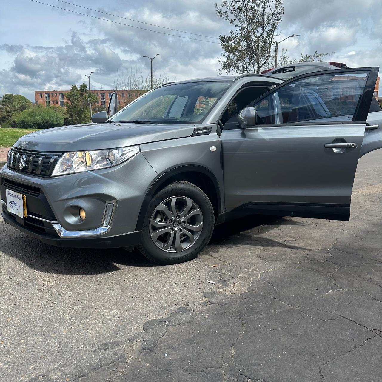 SUZUKI VITARA GL AT 1.6CC 4X2: imagen 14