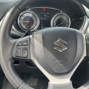 SUZUKI VITARA GL AT 1.6CC 4X2: imagen 8
