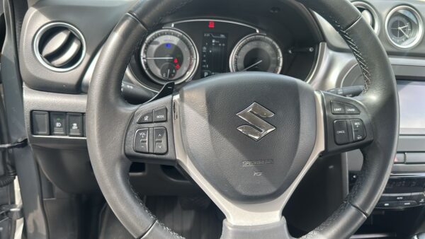 SUZUKI VITARA GL AT 1.6CC 4X2: imagen 8