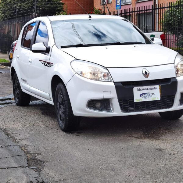 RENAULT SANDERO INTENS / AT  1.6CC 16V 2016: imagen 2