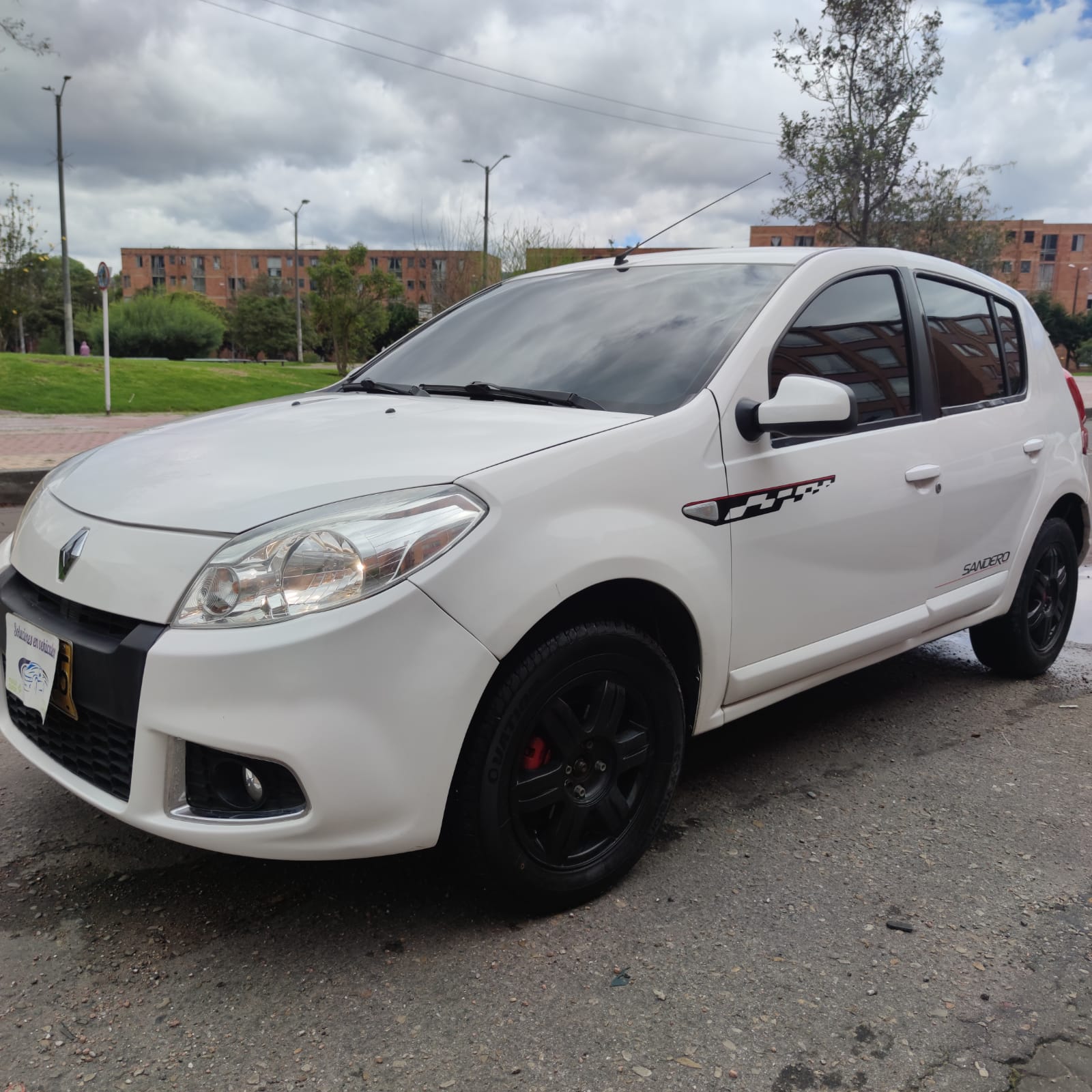 RENAULT SANDERO INTENS / AT  1.6CC 16V 2016: imagen 1