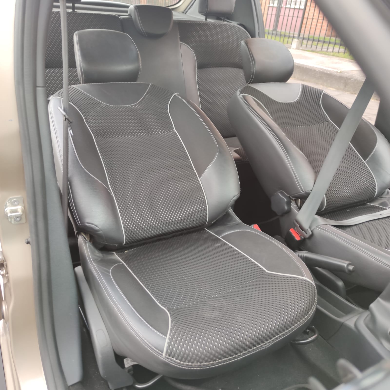 RENAULT STEPWAY ZEN MT 1.6CC 16V 2022: imagen 15