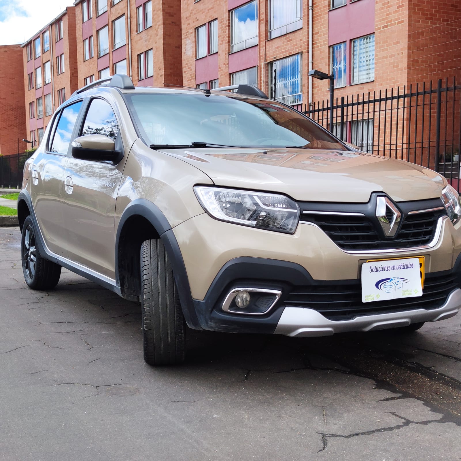 RENAULT STEPWAY ZEN MT 1.6CC 16V 2022: imagen 2