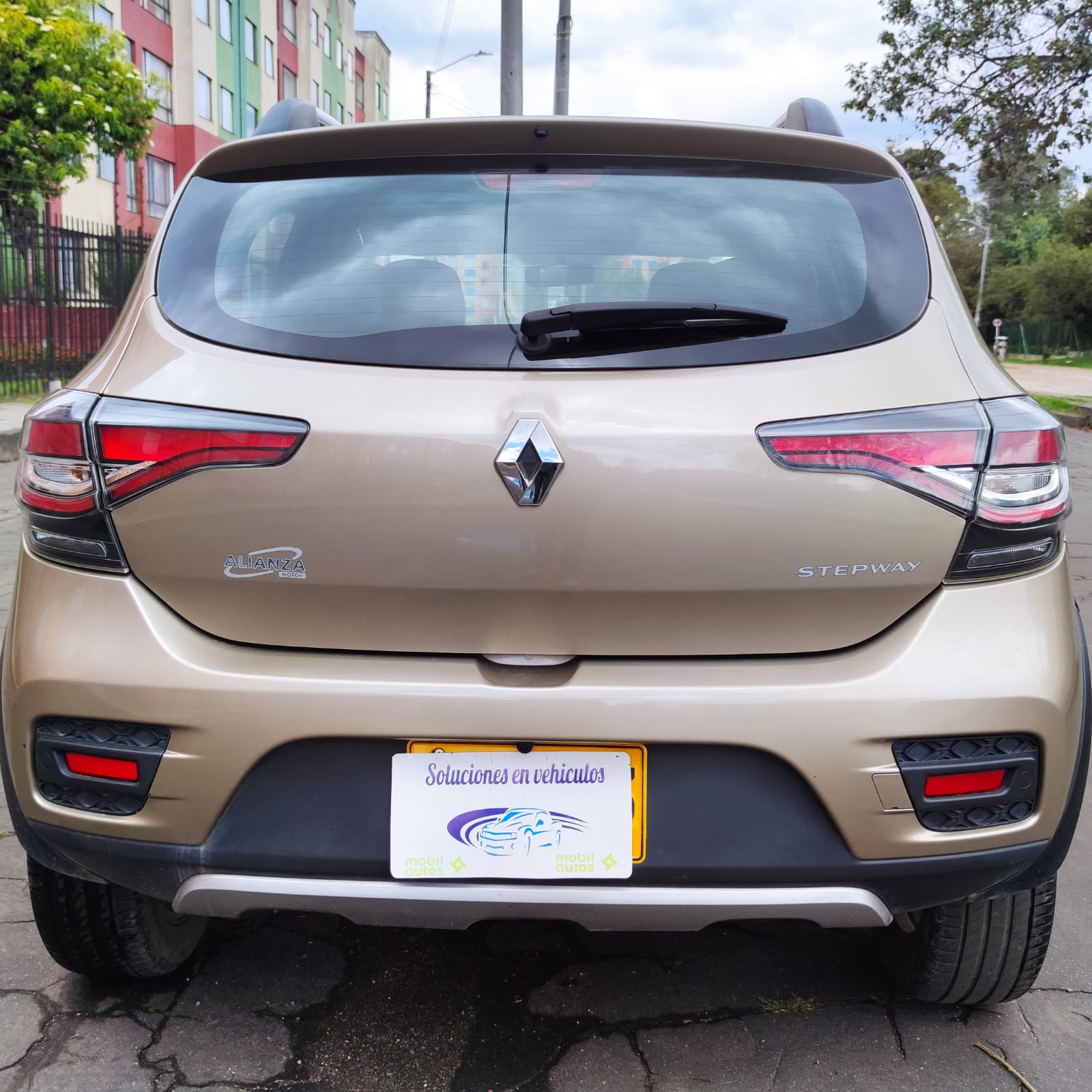 RENAULT STEPWAY ZEN MT 1.6CC 16V 2022: imagen 7