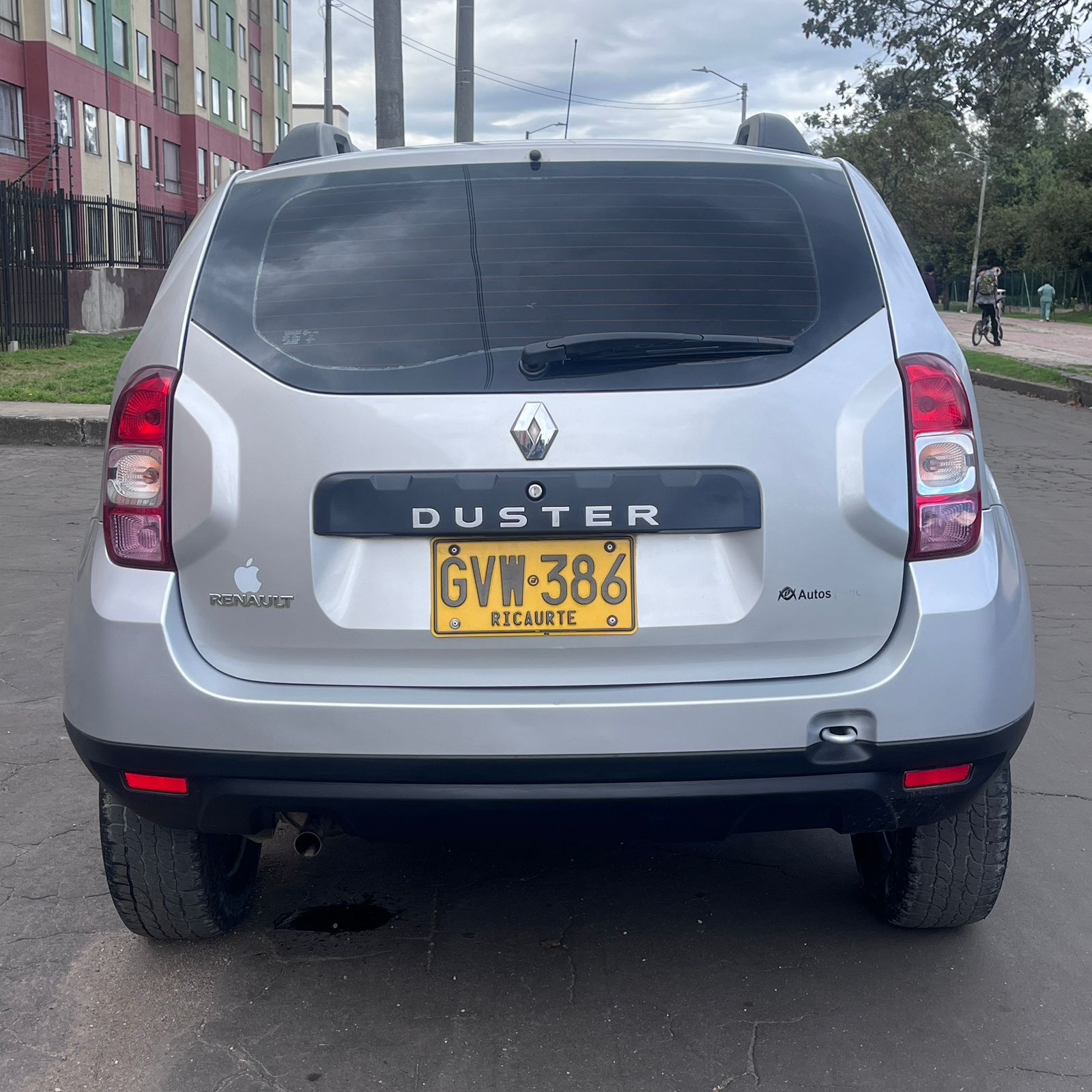 RENAULT DUSTER  EXPRESSION/ZEN MT 1.6CC 4X2 2021: imagen 8