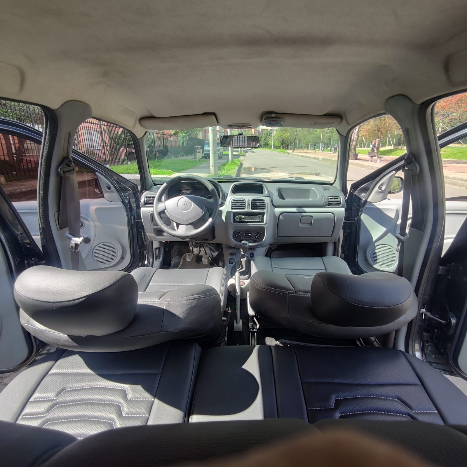 RENAULT CLIO II CAMPUS MT 1.2CC 16V 2014: imagen 11