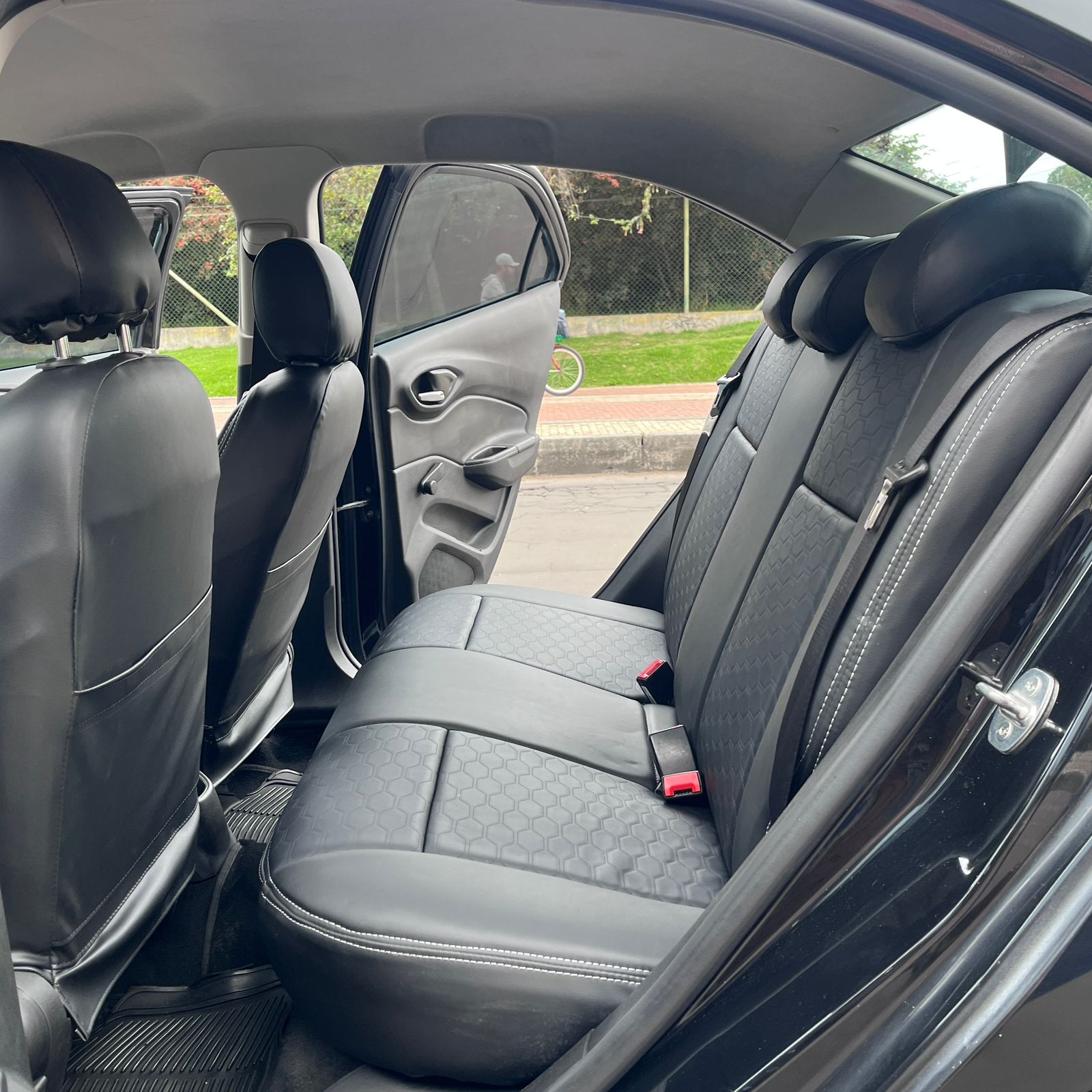 CHEVROLET ONIX LT 1.4CC 2019: imagen 15