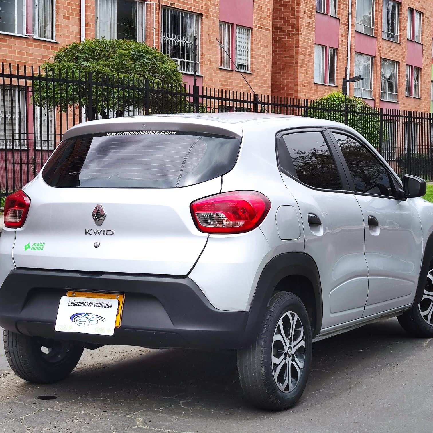 RENAULT KWID LIFE MT 1.0CC 2022: imagen 7