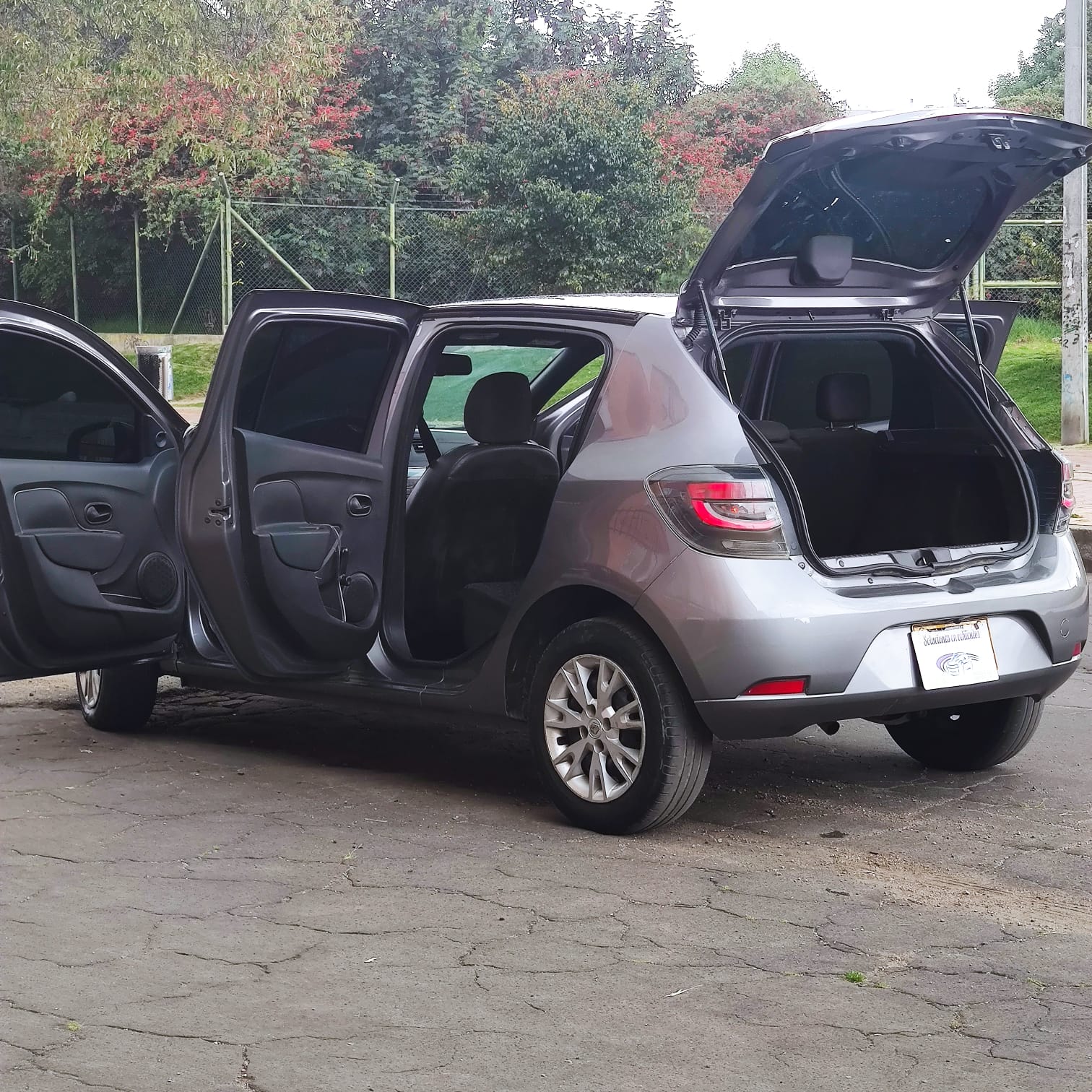 RENAULT SANDERO LIFE+ MT 1.6CC 8V 2023: imagen 8
