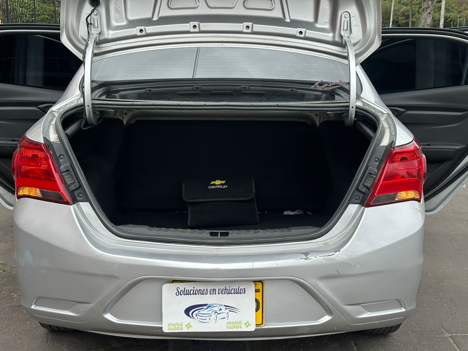 CHEVROLET JOY SEDAN MT 1.4 2019: imagen 10