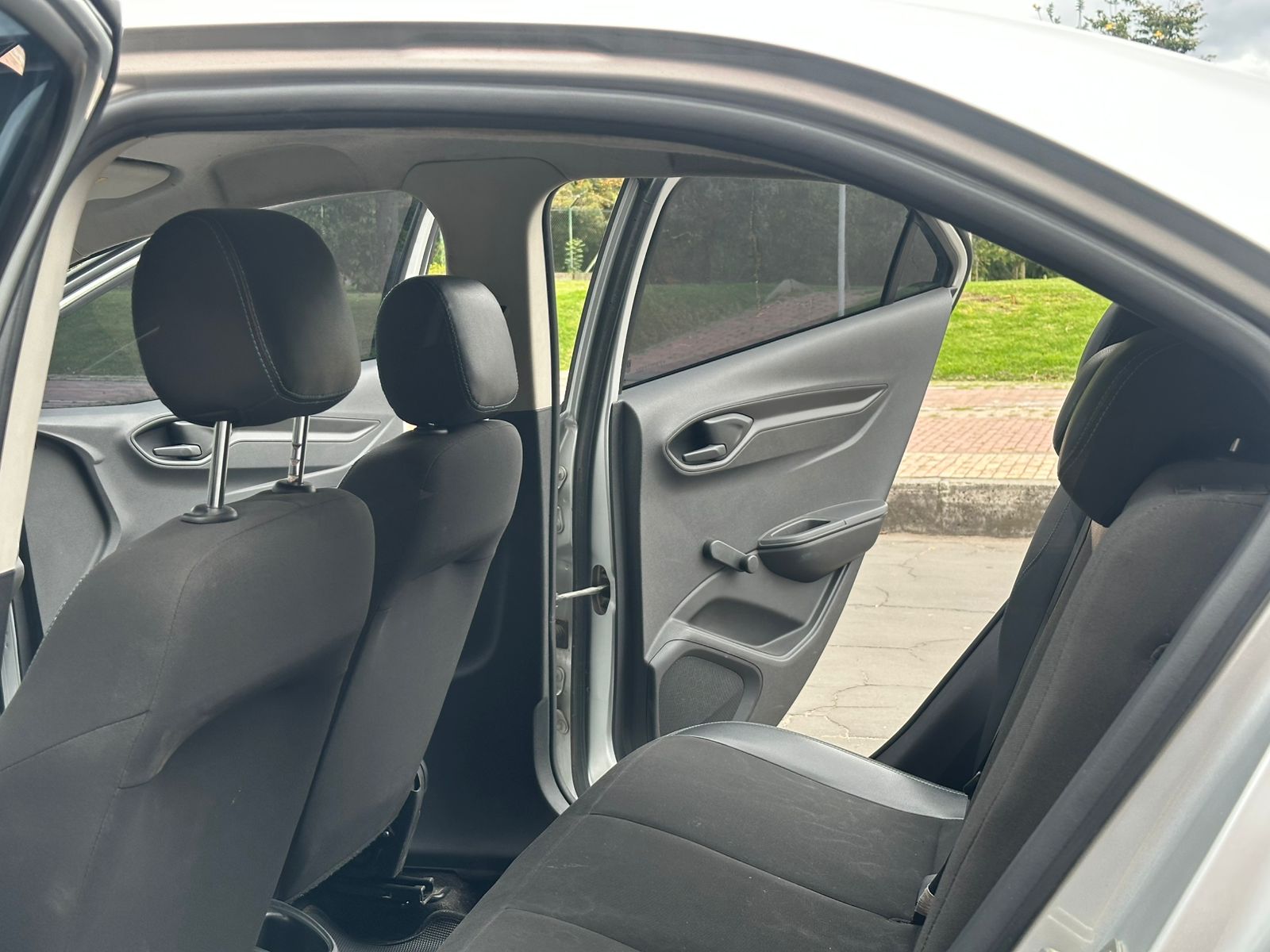 CHEVROLET JOY SEDAN MT 1.4 2019: imagen 12