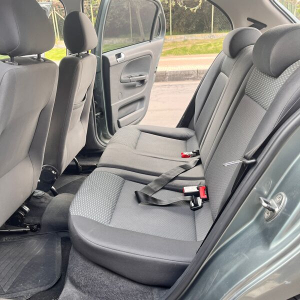 VOLKSWAGEN GOL COMFORTLINE MT 1.6CC 2012: imagen 14