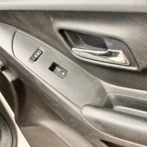 CHEVROLET TRACKER LS AT 1.8CC 2013: imagen 12