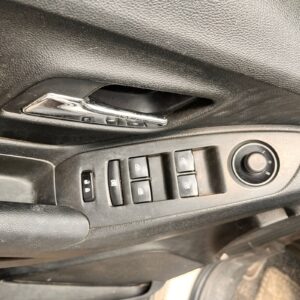 CHEVROLET TRACKER LS AT 1.8CC 2013: imagen 17