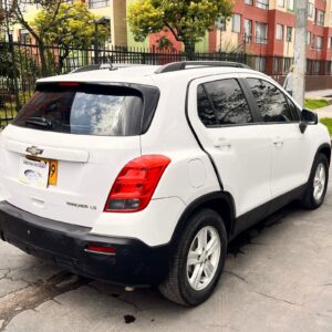 CHEVROLET TRACKER LS AT 1.8CC 2013: imagen 5