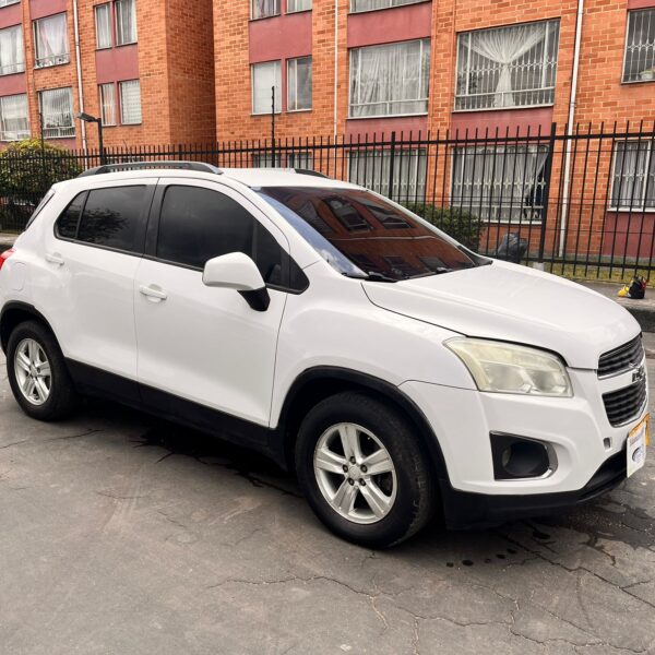CHEVROLET TRACKER LS AT 1.8CC 2013: imagen 2