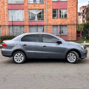VOLKSWAGEN VOYAGE COMFORTLINE MT 1.6CC 2021: imagen 4