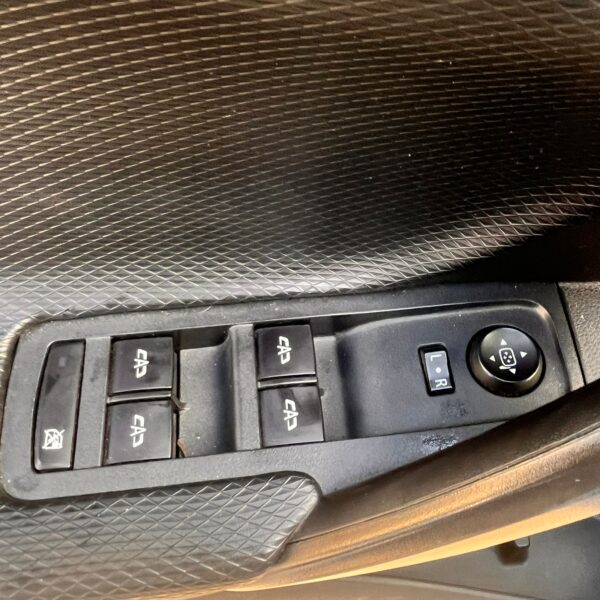 CHEVROLET TRACKER LS MT 1.2CC 2021: imagen 15