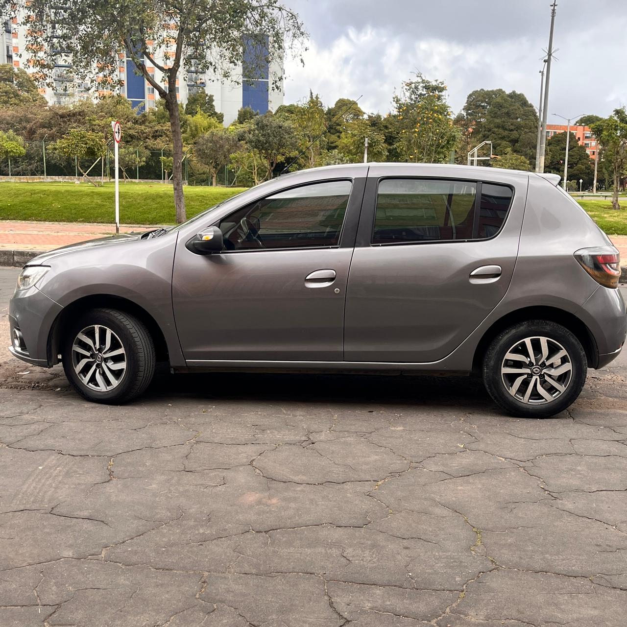 RENAULT SANDERO ZEN MT 1.6CC 16V 2022: imagen 3
